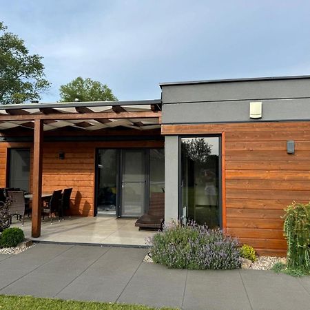 Cisza Bungalows Village / Blisko Natury Nowecin Exterior photo